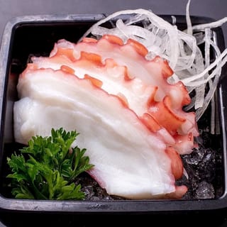 Octopus Sashimi (3pcs)