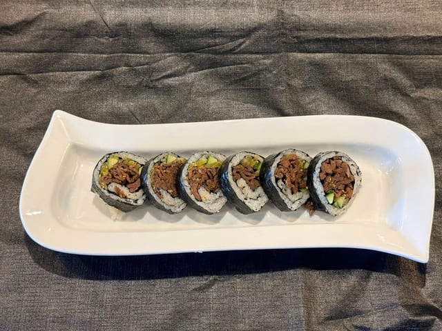 Bulgogi Roll (6pcs).