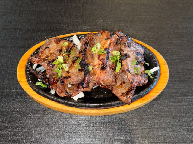 Beef Kalbi (Grilled Beef Ribs).