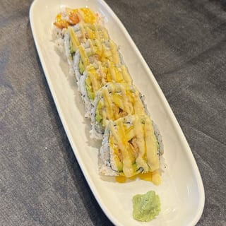Mango Shrimp Tempura Roll (6pcs)