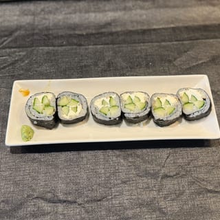 Cucumber Roll (6pcs)
