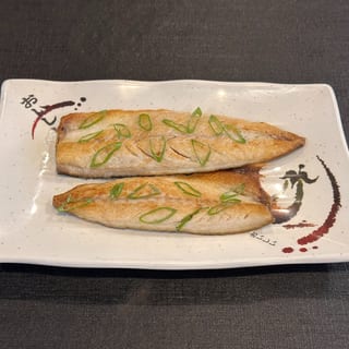 Godeungeo-gui (Grilled Mackerel)