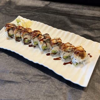 Dragon Roll (8pcs)
