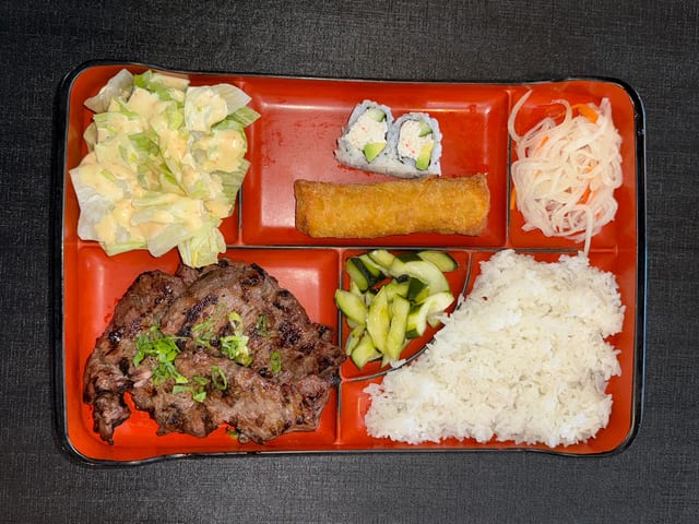 Kalbi (Grilled Beef Ribs) Bento.