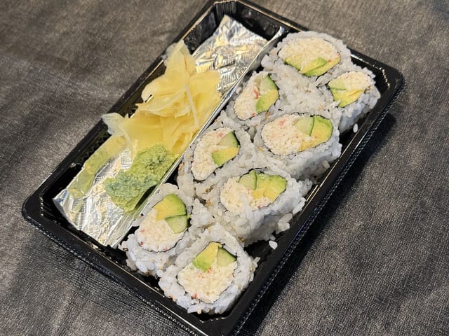 California Roll (8pcs).