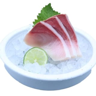 Yellowtail Sashimi (3pcs)