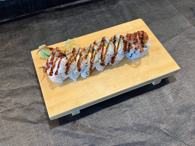 Spider Crab Roll (6pcs).