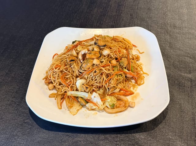 Seafood Yakisoba.
